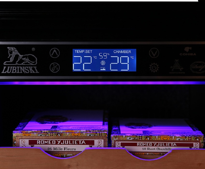 Tủ bảo quản giữ ẩm xì gà Lubinski RA779, giá tốt nhất Bang-dieu-khien-8