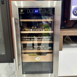 Tủ điện bảo quản xì gà Golden Fire H734