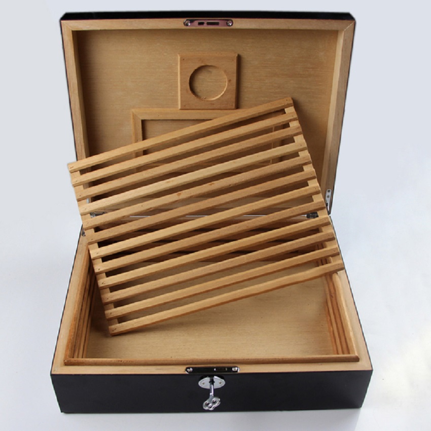 Hộp ủ xì gà Cohiba BYD003 – 70 điếu Hop-giu-am-xi-ga-Cohiba-BYD003