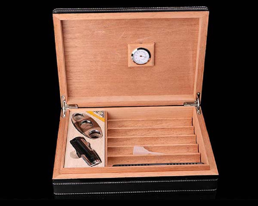 Set hộp bảo quản xì gà Cohiba T12G kèm dao cắt, bật lửa Set-hop-dung-bat-lua-dao-cat
