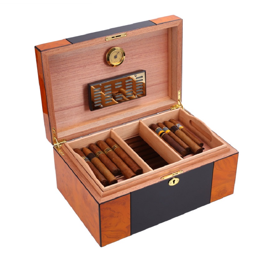 Hộp đựng xì gà gỗ tuyết tùng Cohiba CL10055 loại 100 điếu Hop-bao-quan-cohiba-cl-10055-100-dieu
