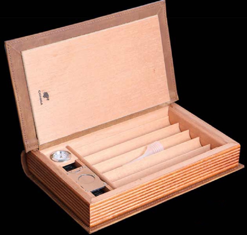 Bao da xì gà Cohiba bọc gỗ tuyết tùng BOX008, kèm dao cắt Bao-da-dung-xi-ga-5-dieu-cohiba-box-008