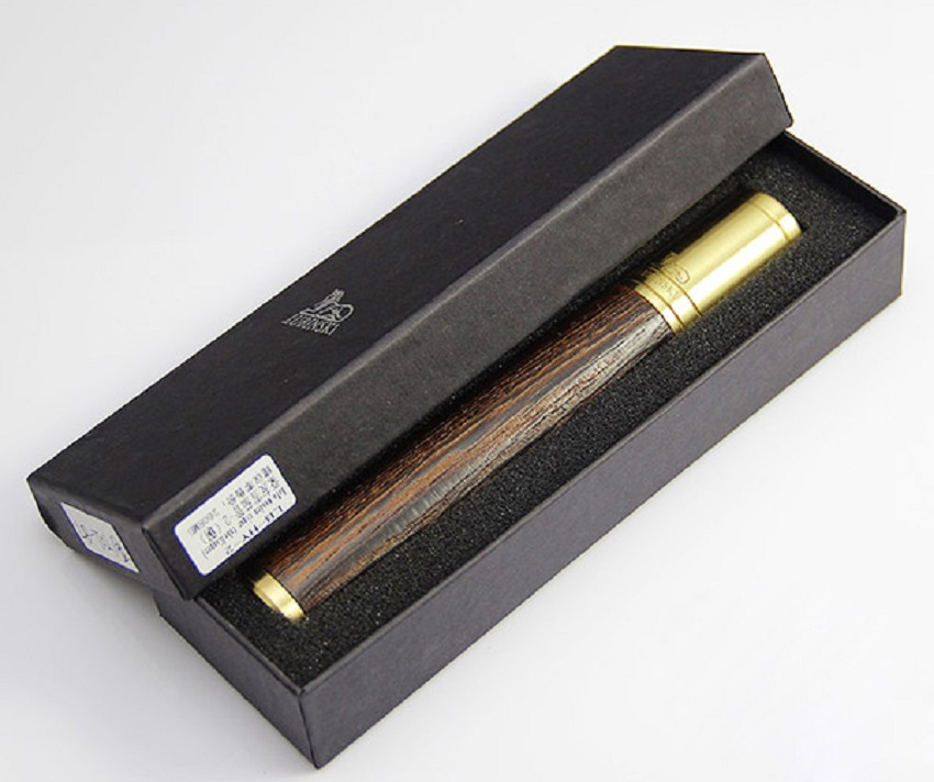 Ống đựng cigar gỗ tuyết tùng Lubinski LB HY2 Ong-dung-xi-ga-lubinski-lam-qua-tang